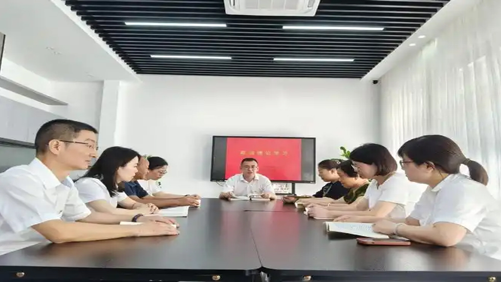 聚焦生动实践回应理论关切