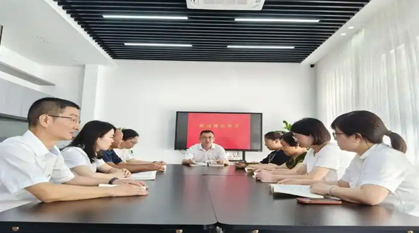 抓基层 通民心 惠民生（思想纵横）